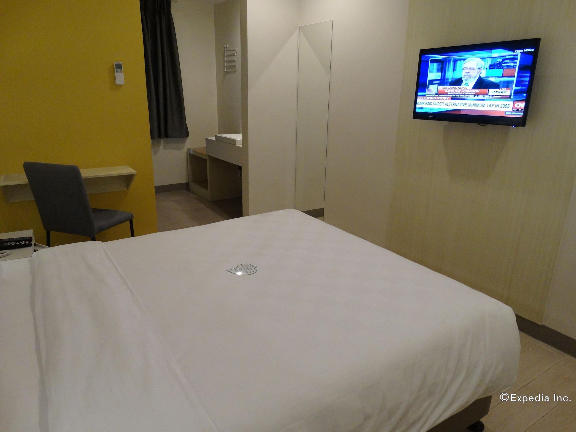 Go Hotels Lanang - Davao City Exteriör bild