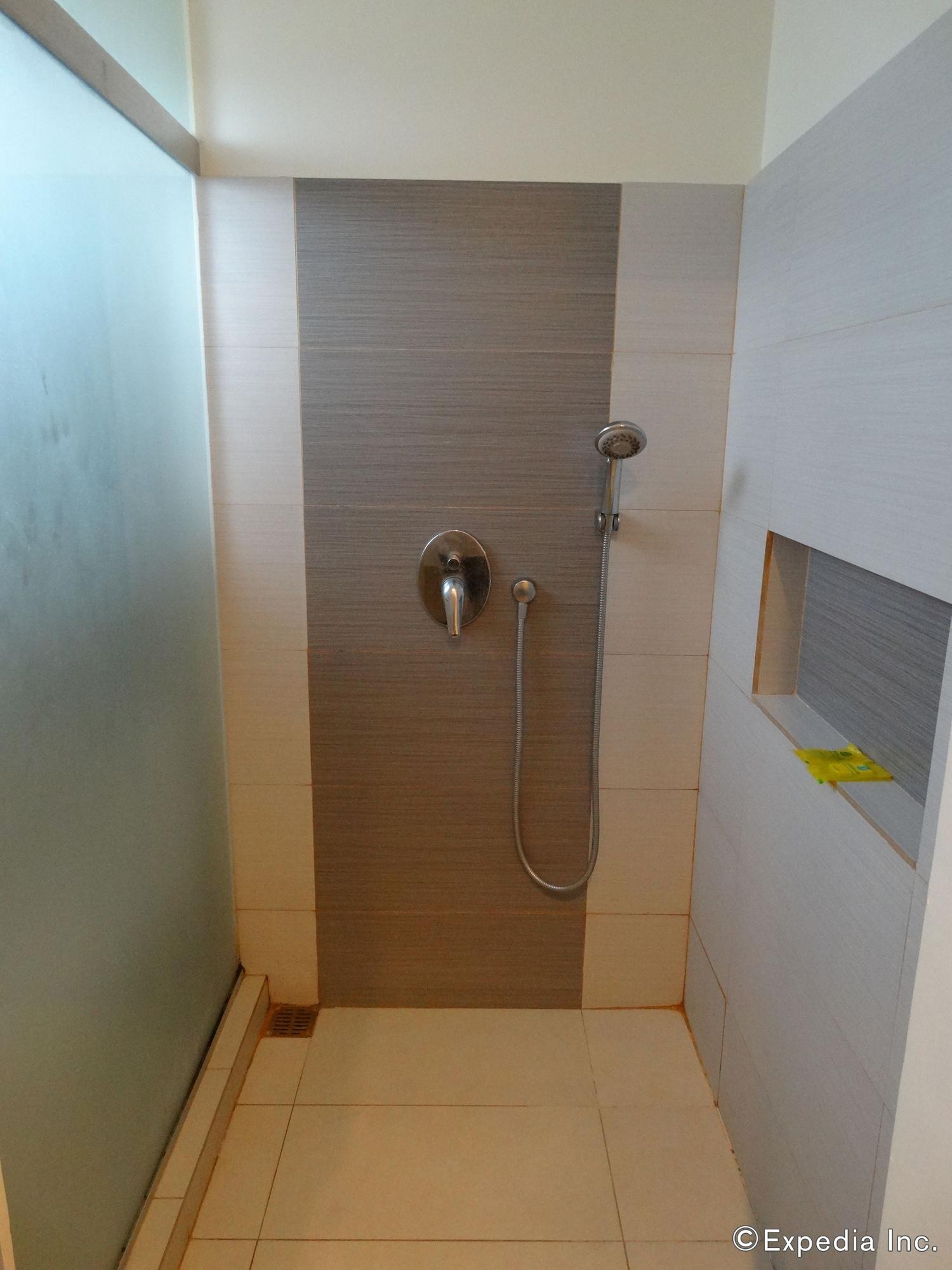 Go Hotels Lanang - Davao City Exteriör bild