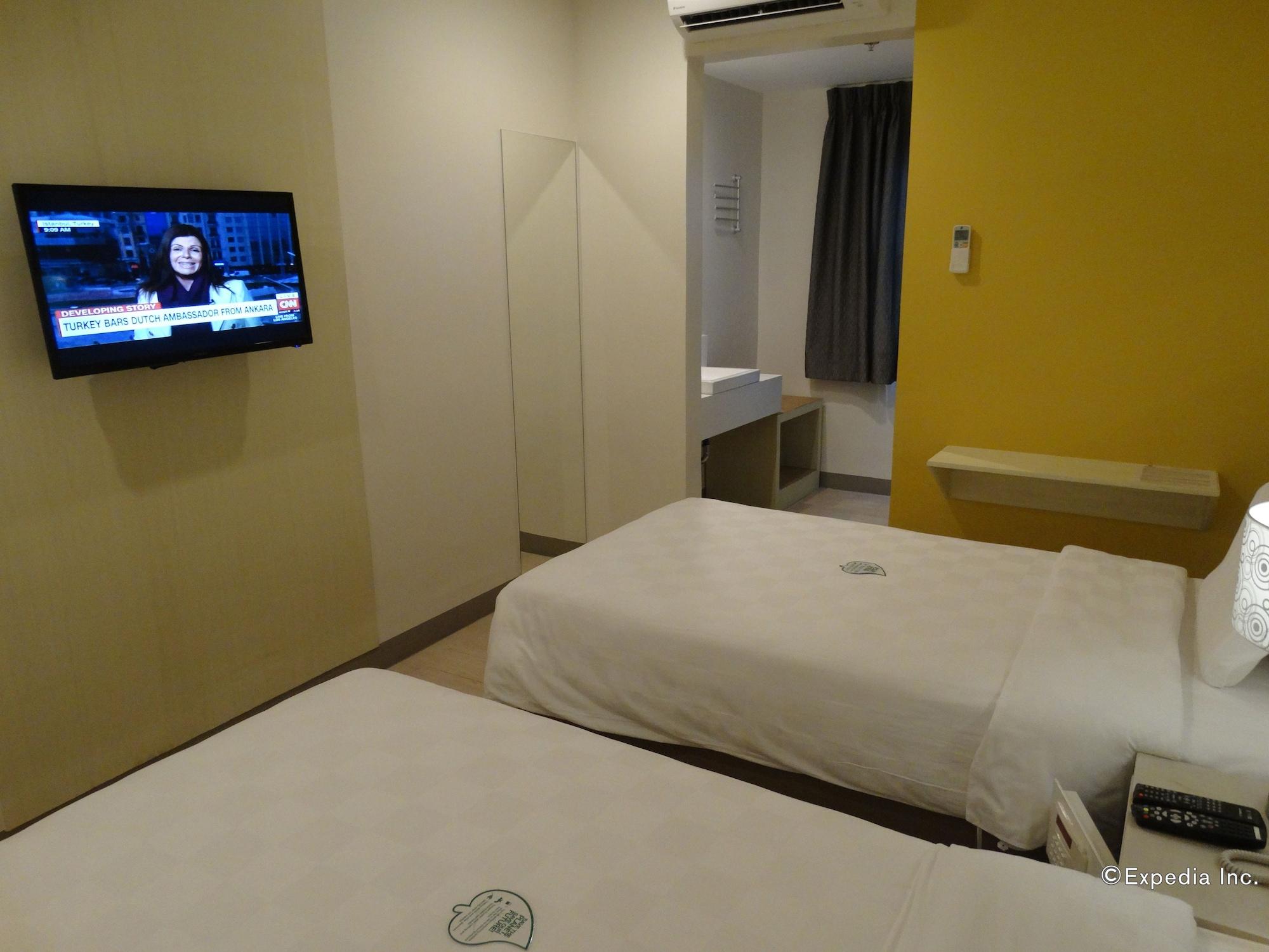Go Hotels Lanang - Davao City Exteriör bild