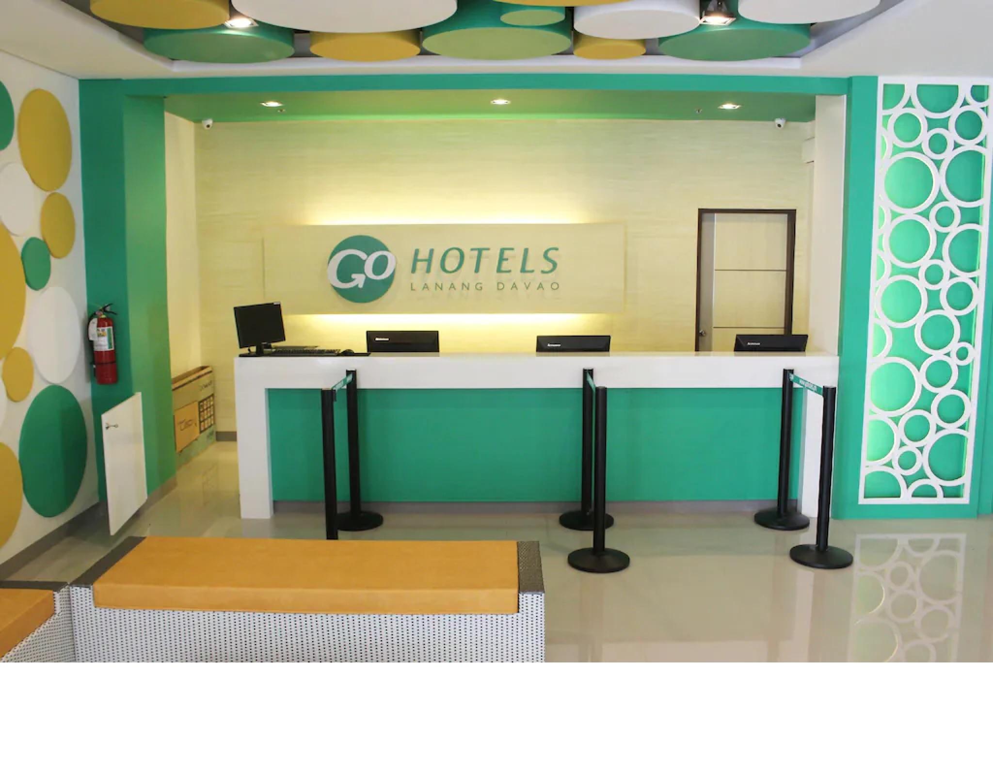 Go Hotels Lanang - Davao City Exteriör bild