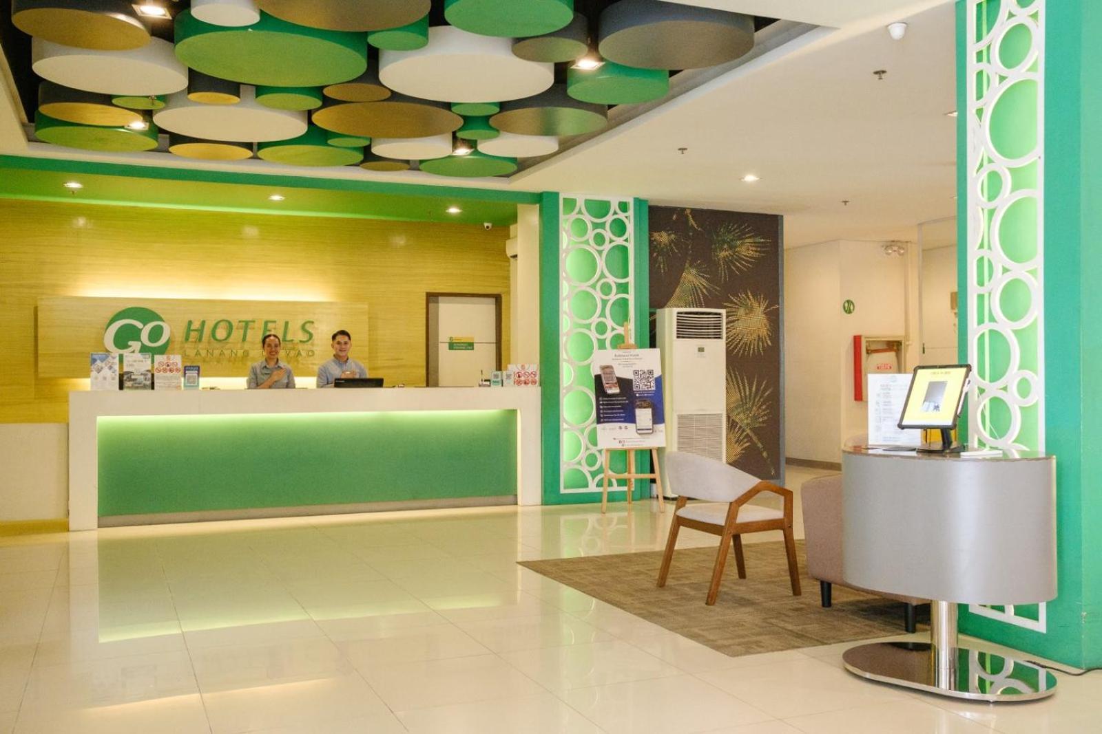 Go Hotels Lanang - Davao City Exteriör bild